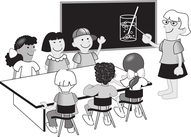 Classe avec etudiants assis