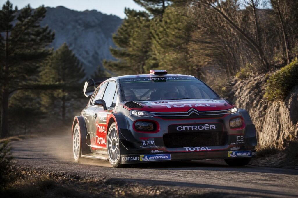 découvrez les innovations technologiques de la citroën c3 wrc qui révolutionnent la performance et la compétition dans les rallyes modernes.