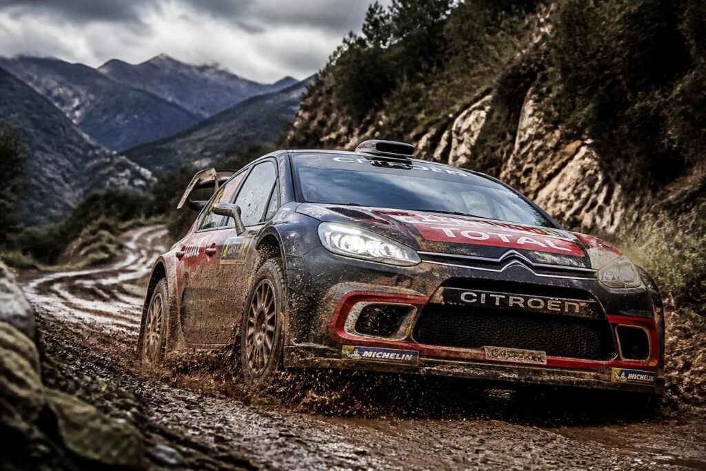 Citroën C4 Rally : Maîtrise des terrains extrêmes